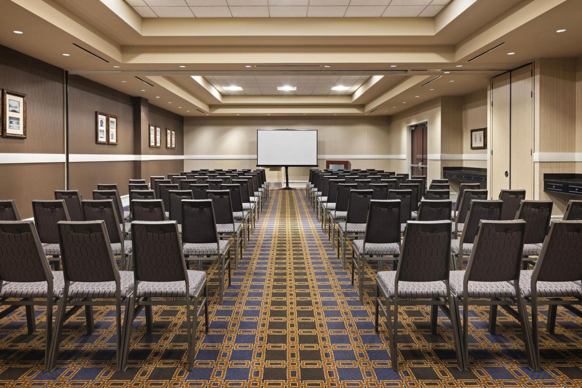 Sheraton Overland Park Hotel At The Convention Center Esterno foto