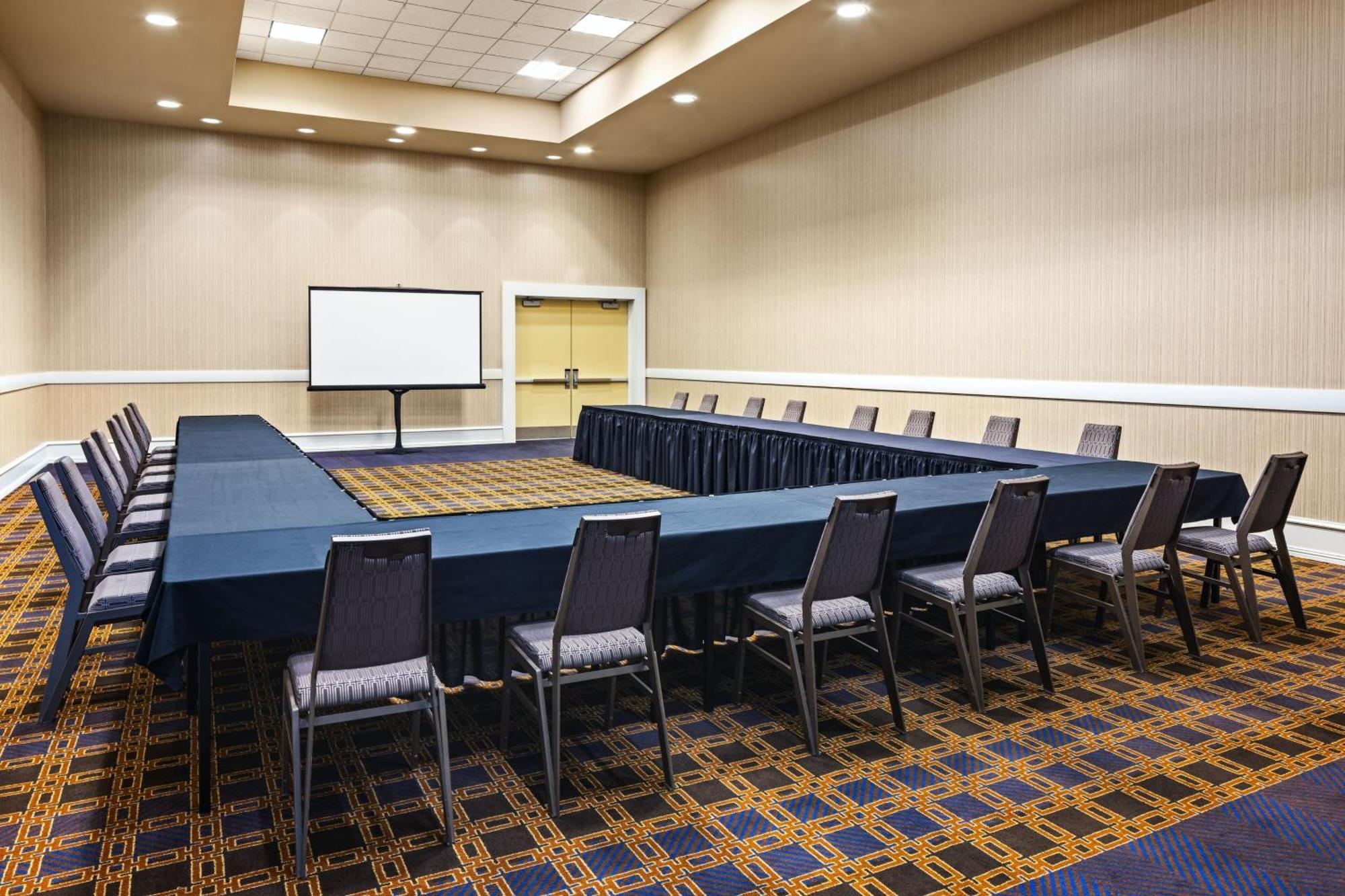 Sheraton Overland Park Hotel At The Convention Center Esterno foto