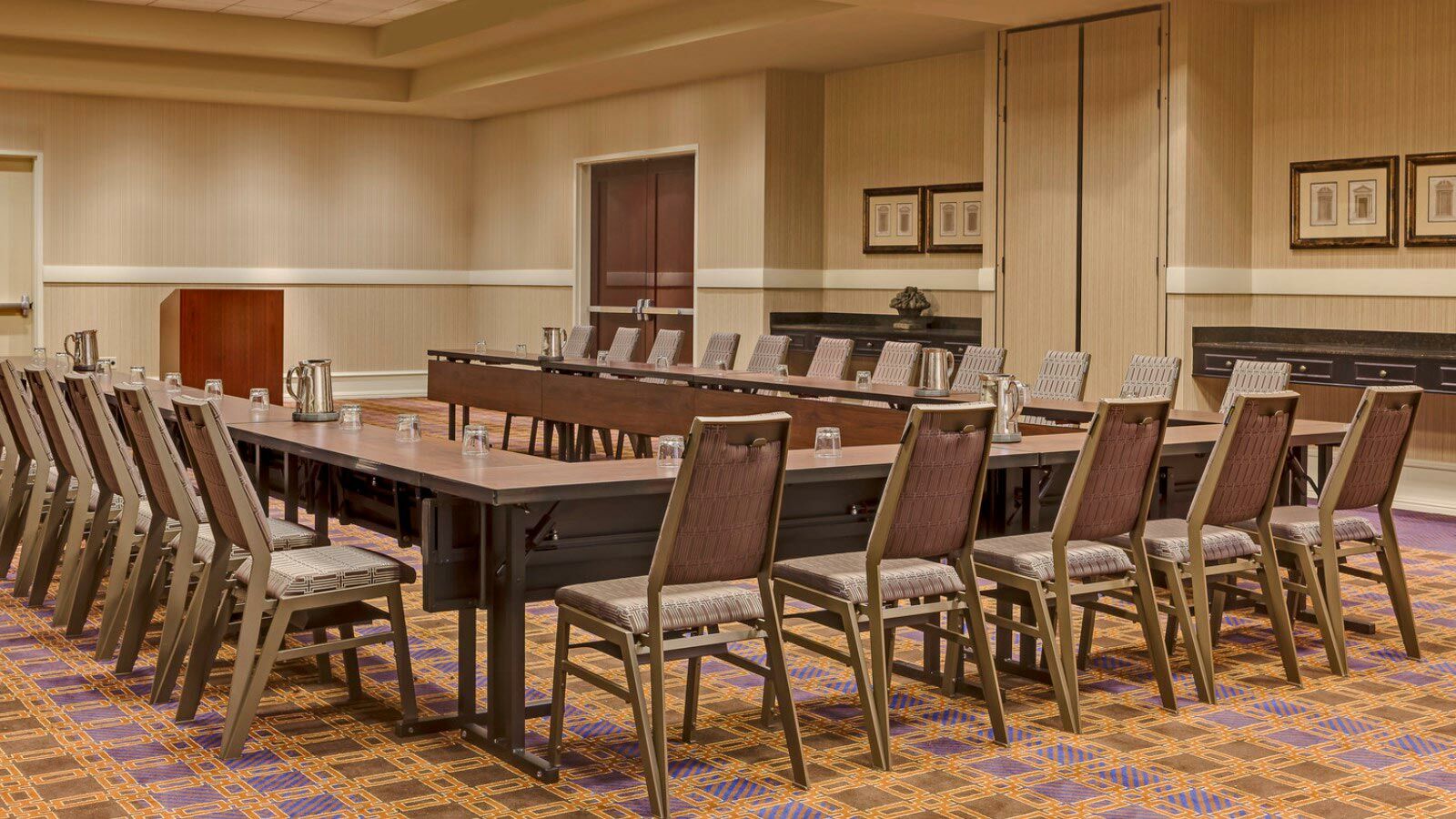 Sheraton Overland Park Hotel At The Convention Center Esterno foto